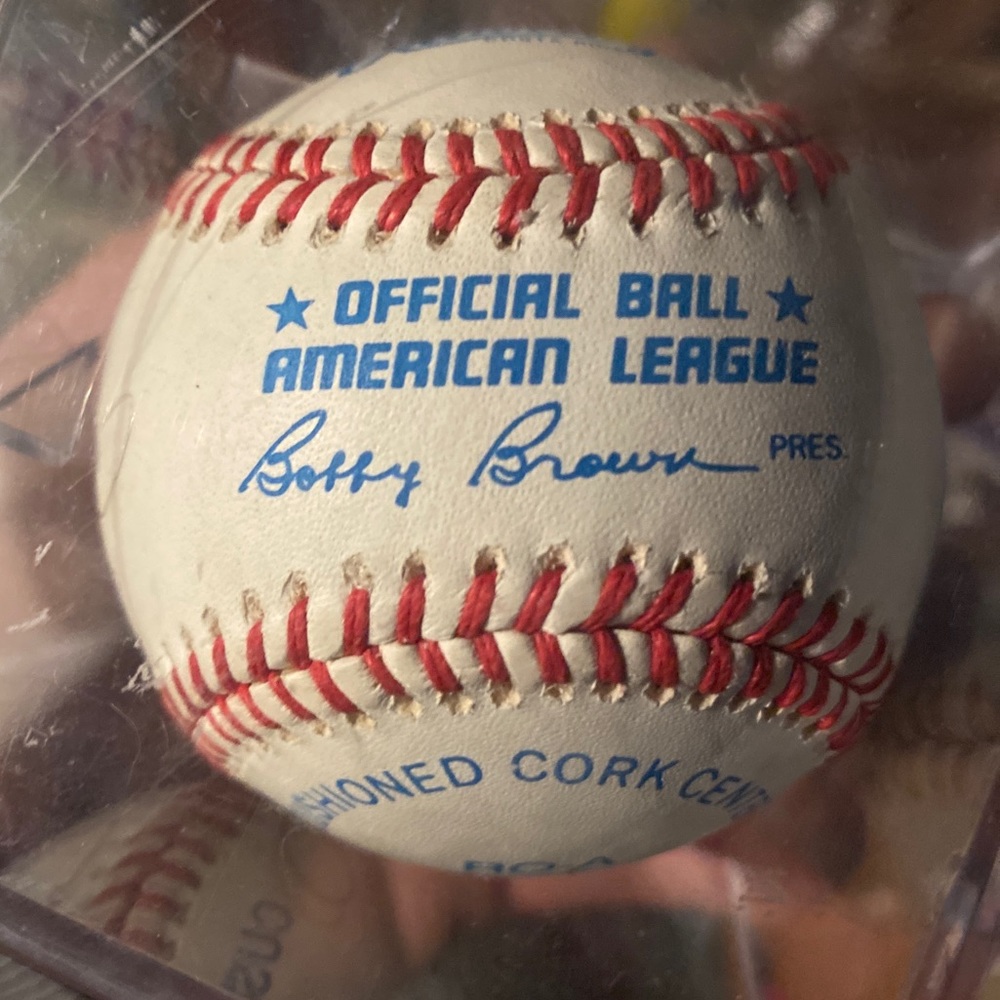 Baseball HOF’ers Autographed Baseball
